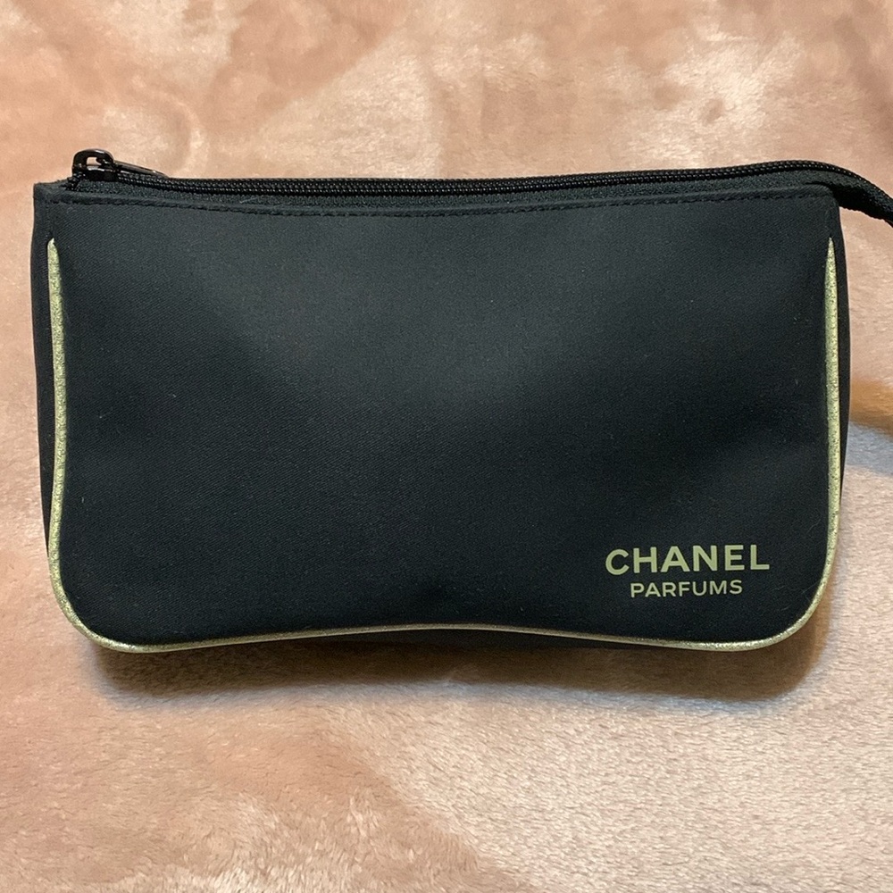Chanel Makeup Bag LNC